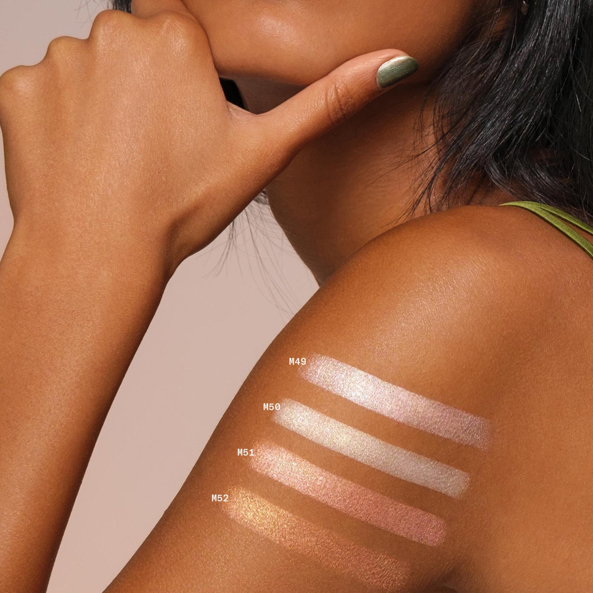 Highlighter - Makeup - MOB Beauty - 04_e301875b-b914-4d23-a4e0-c0d2b64b5130 - The Detox Market | Always