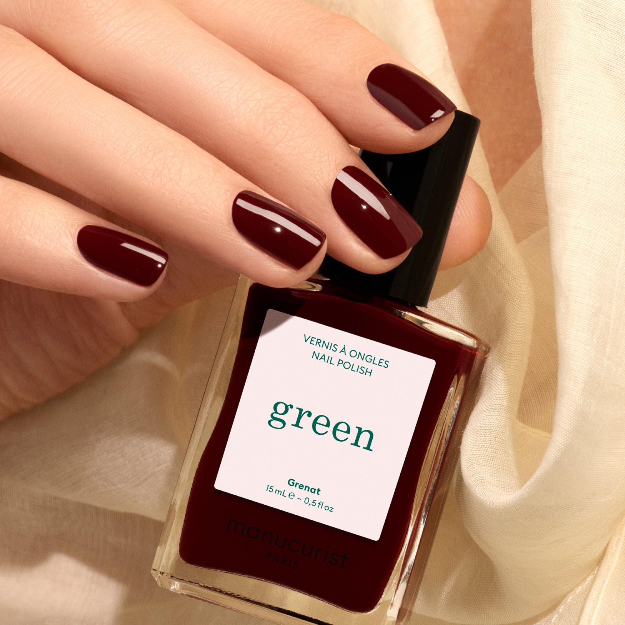 Manucurist-Green - Grenat-Makeup-3662263331580_5_8e7f7d65-635a-4b62-a761-829e721d02c3-The Detox Market | 