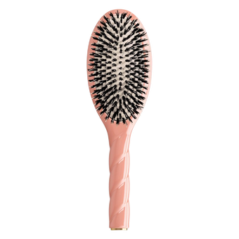 N.02 The Essential Do-It-All Brush - Coral