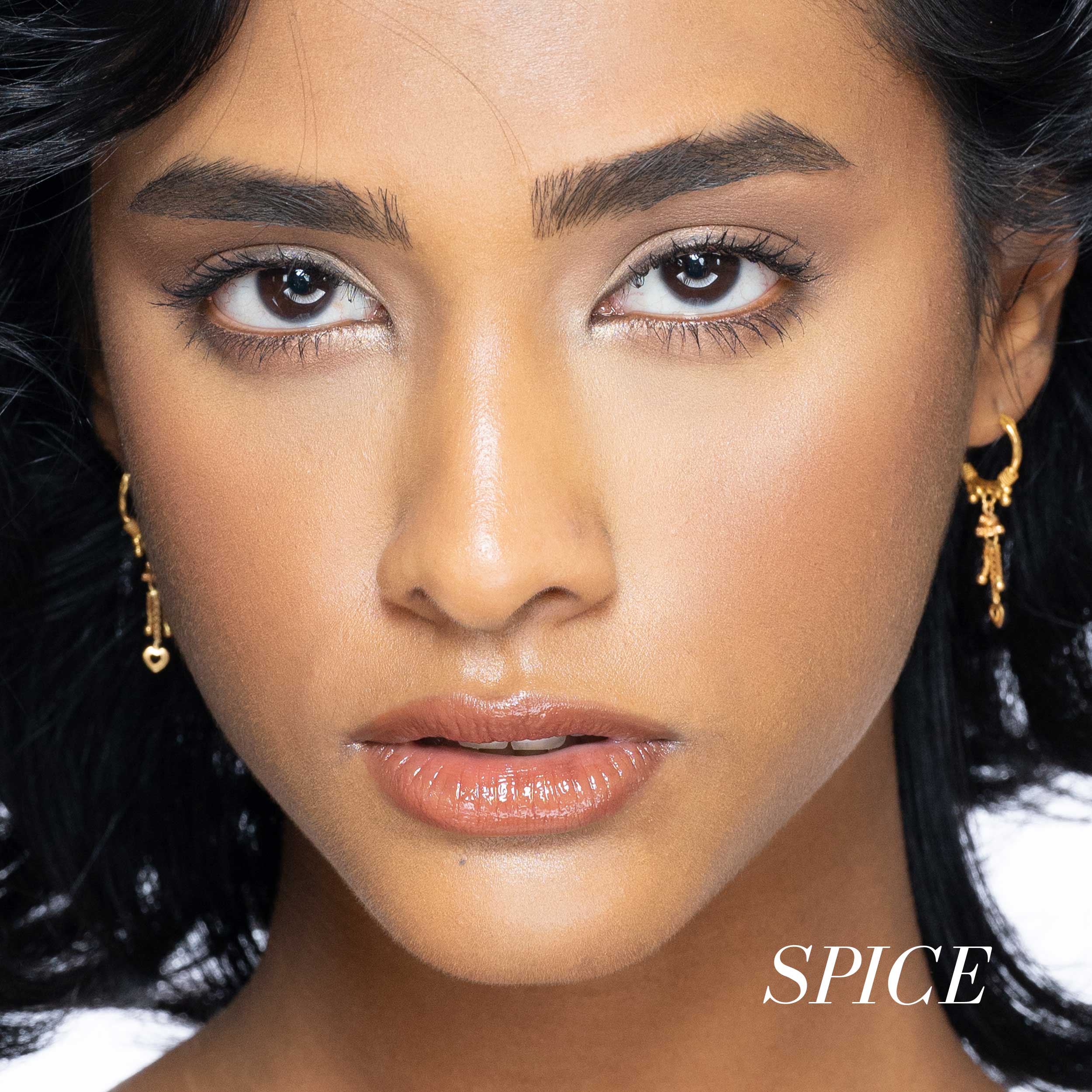 Fitglow Beauty-Ceramide Lip Hydra Balm-Makeup-CeramideHydraBalm_SPICE_lifestyle_02_B2B-The Detox Market | Spice - Brown nude