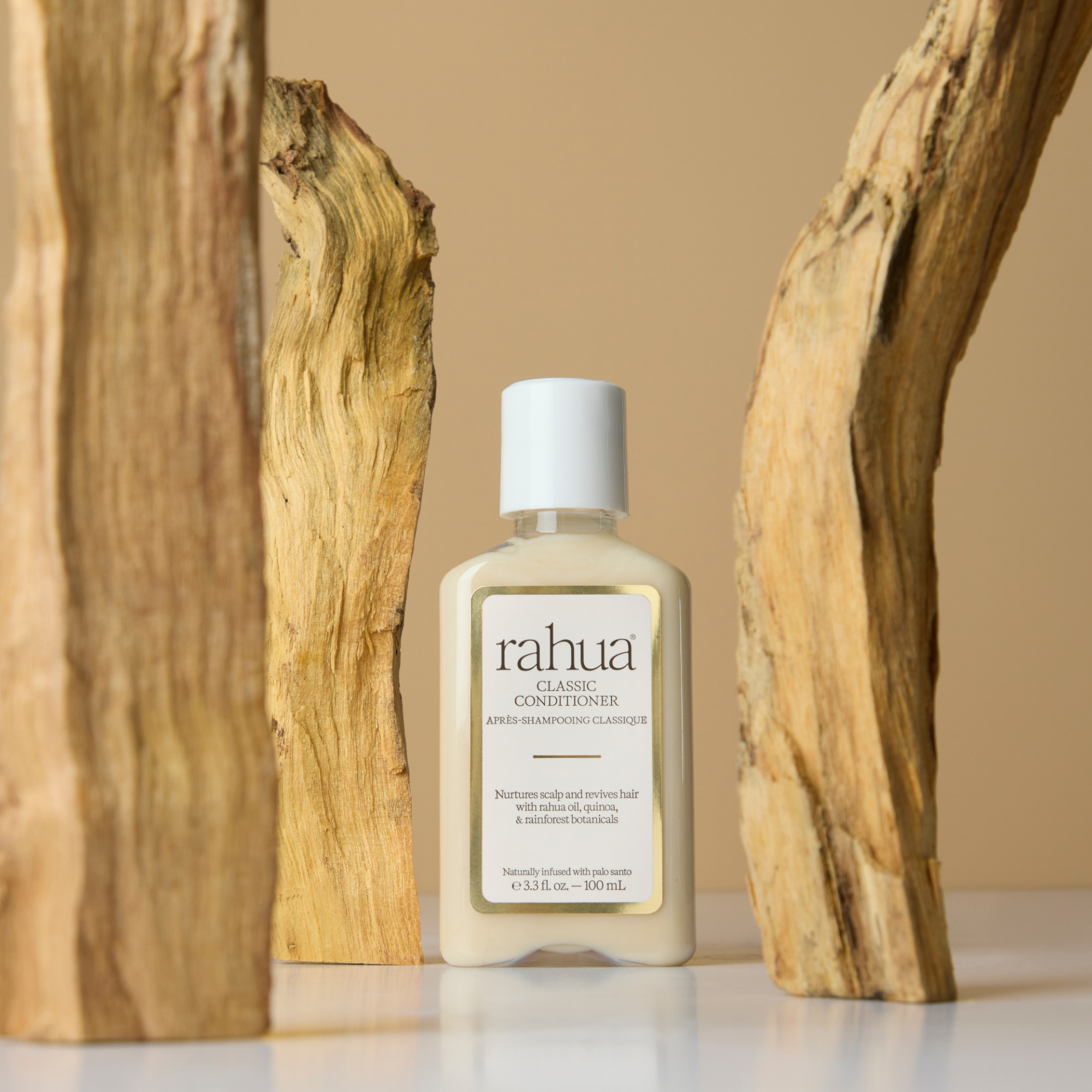 Rahua-Classic Conditioner-Hair-Classic_Conditioner_PDP_4_00d2a82c-b6da-49b4-9641-1df1d928ca5f-The Detox Market | 