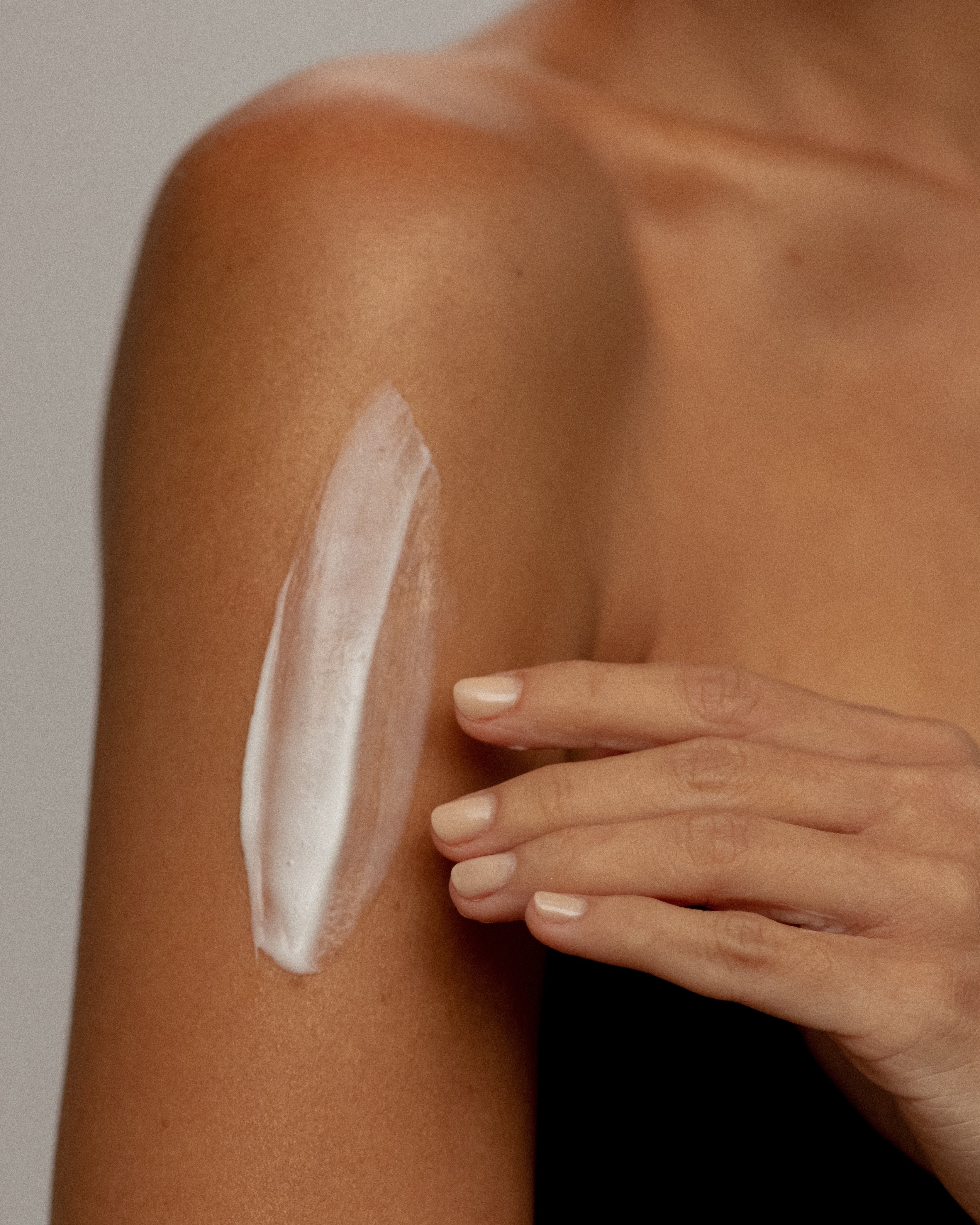 Eco Tan-Coconut Body Milk-Body-CoconutBodyMilk_EBSD__Kamokila_Lifestyle_Still_3-The Detox Market | 