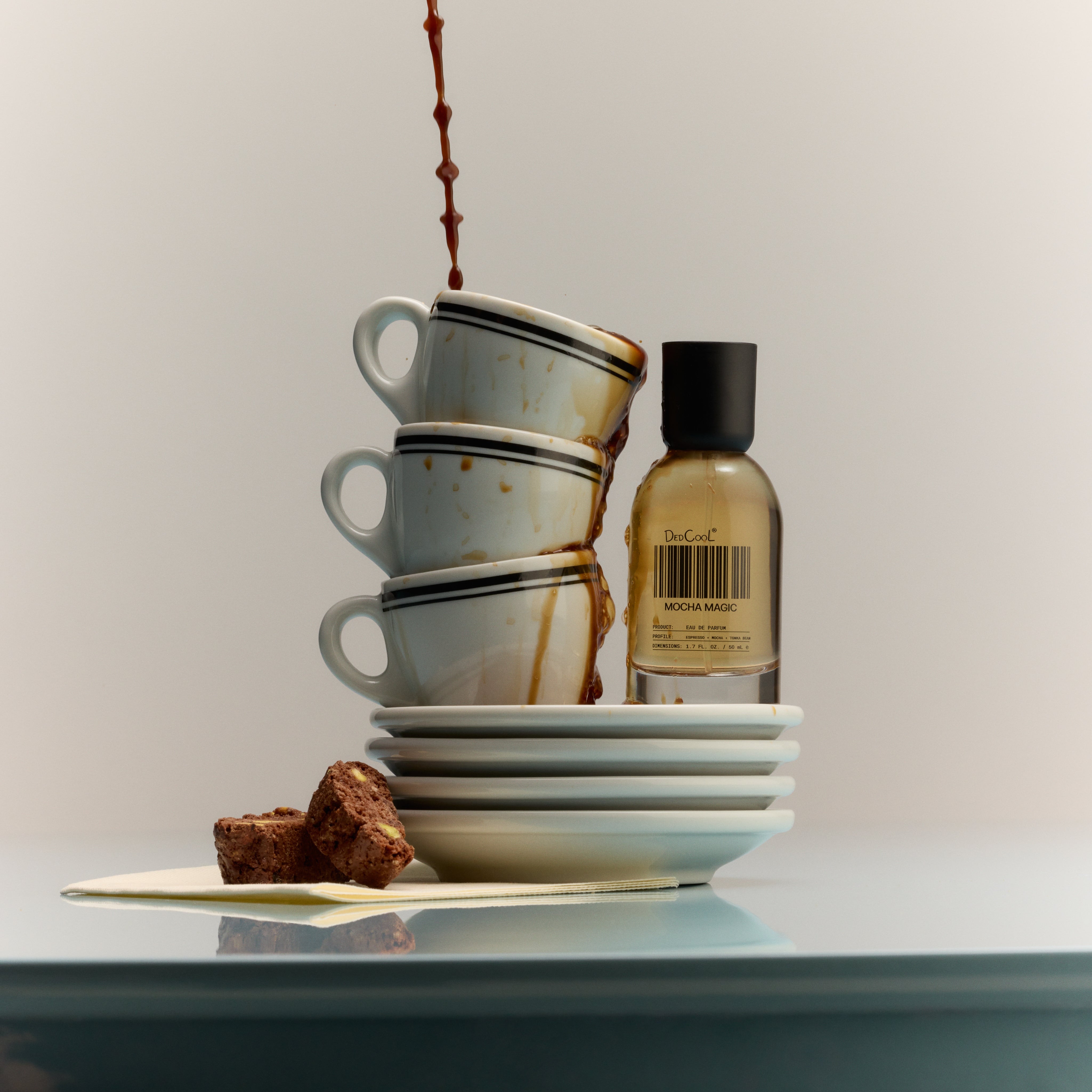 DEDCOOL-Mocha Magic-Fragrance-DEDCOOL_D1_STILL_LIFE_4_22_26_DKITZ_11_1.7_HERO_0299-The Detox Market | 