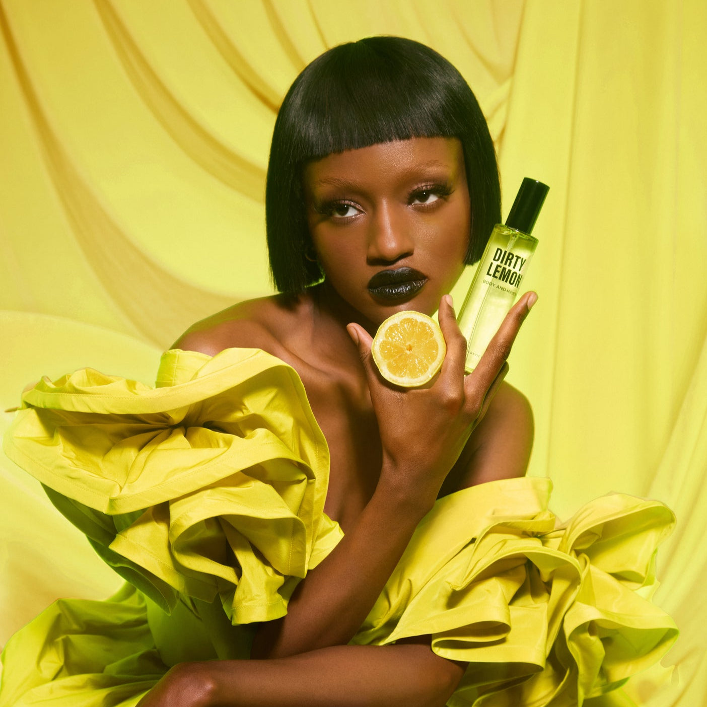 Heretic Parfum-Dirty Lemon Body Mist-Fragrance-Dirty-Lemon-Model-1-The Detox Market | 