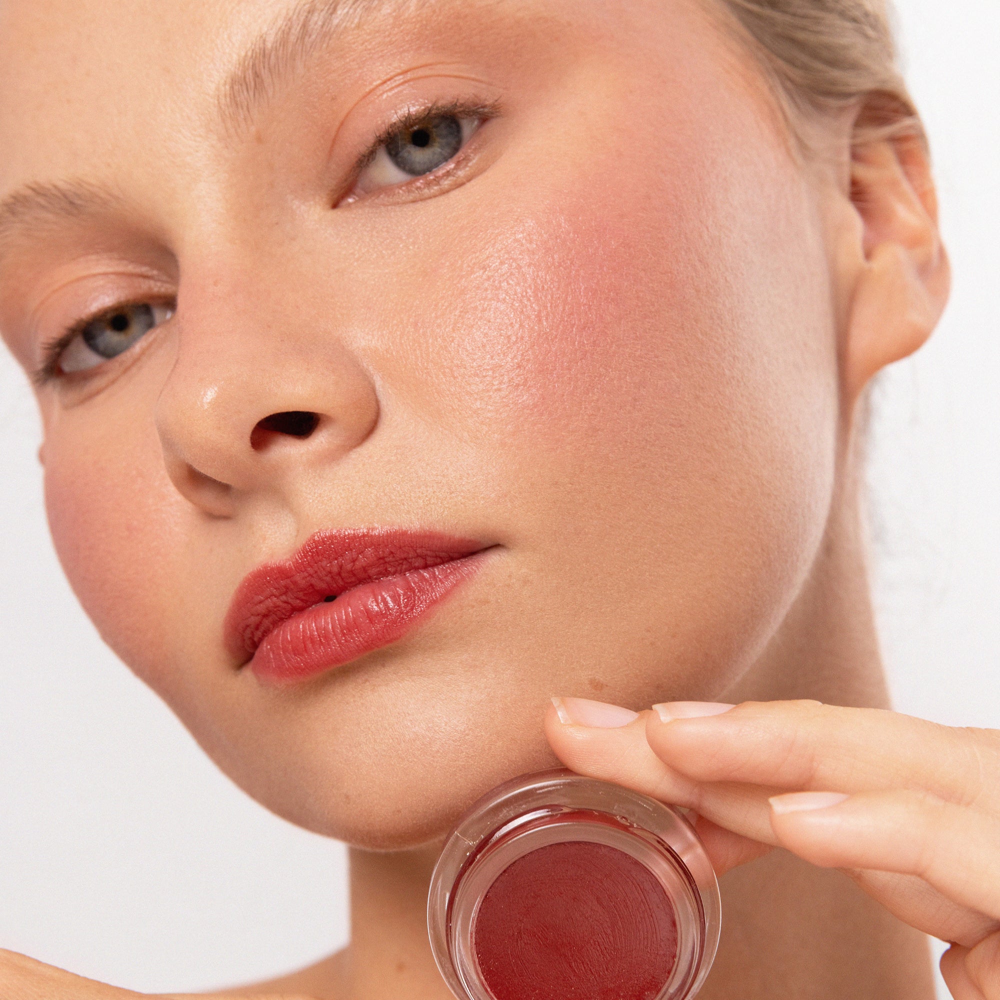 Ere Perez-Carrot Colour Pot-Makeup-ErePerez_CarrotColourPot_Happy-SQ-20006-The Detox Market | 