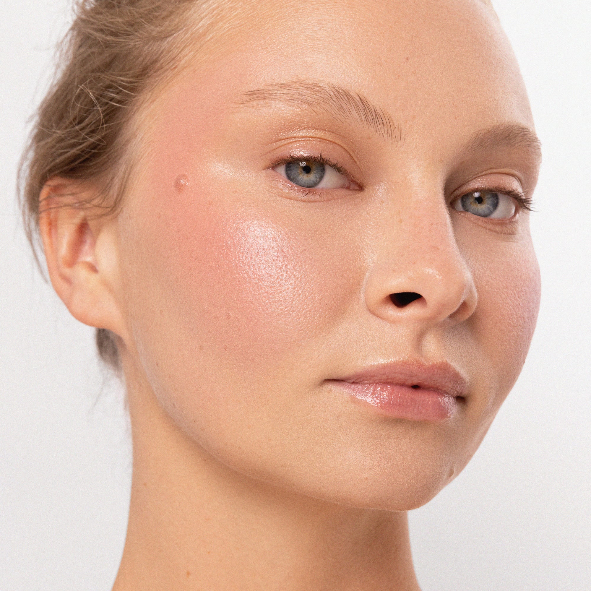 Ere Perez-Carrot Colour Pot-Makeup-ErePerez_CarrotColourPot_Humble-SQ-20009-The Detox Market | 