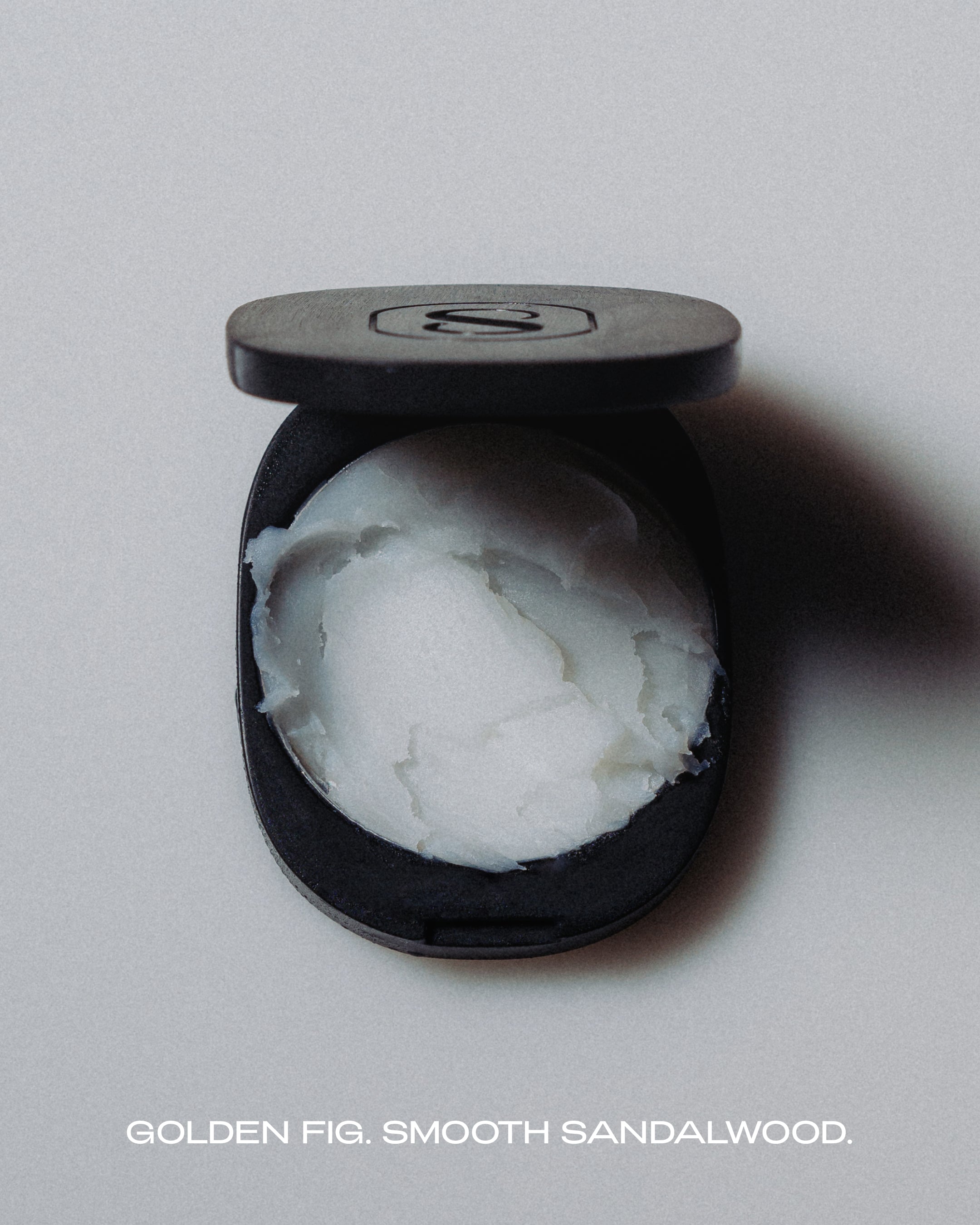 SIDIA-The Solid Perfume - Midas-Fragrance-FFSP00MT0-MD01-av-11-The Detox Market | 