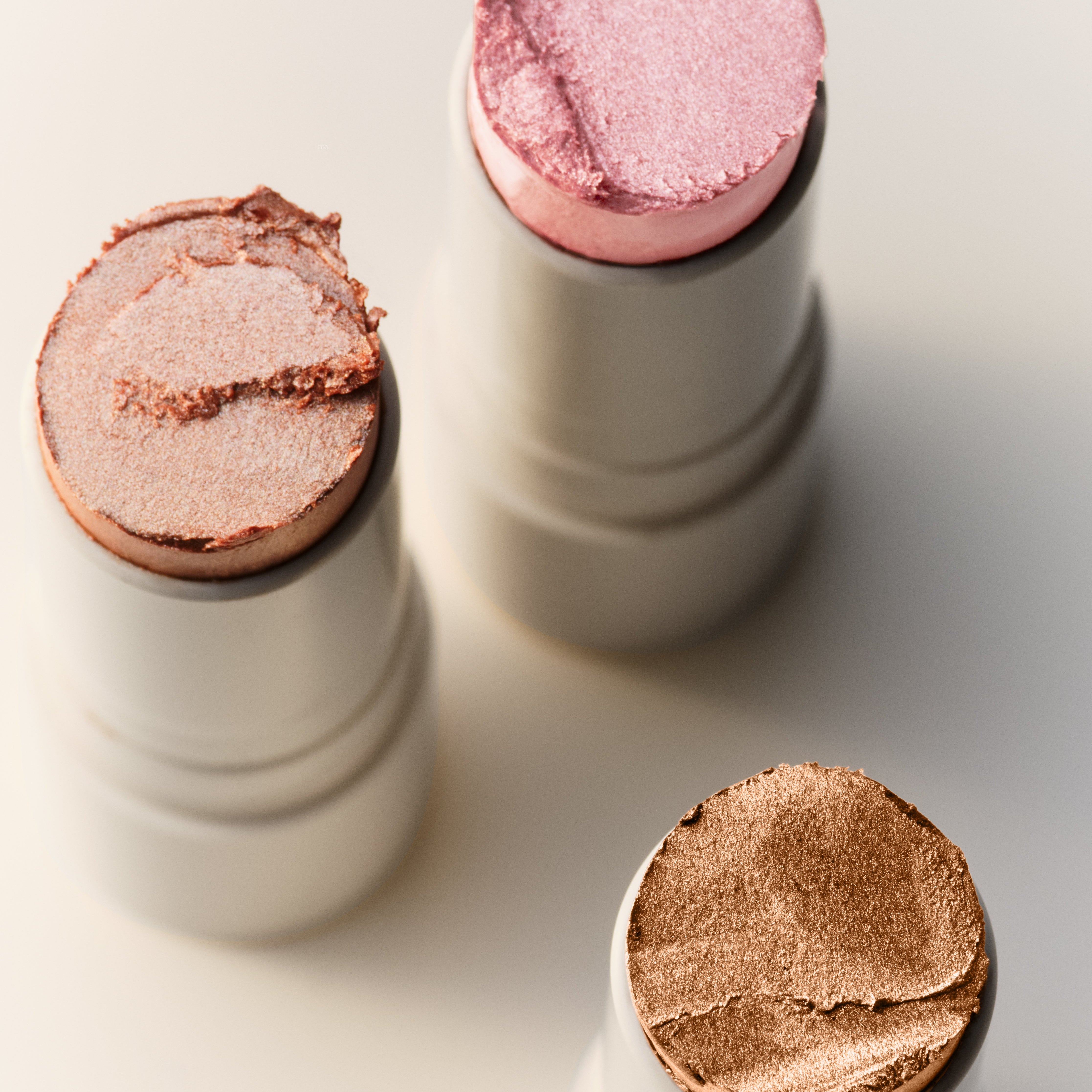 Goop-Glow Skin Highlighter Stick-Makeup-GROUP_2-The Detox Market | Always