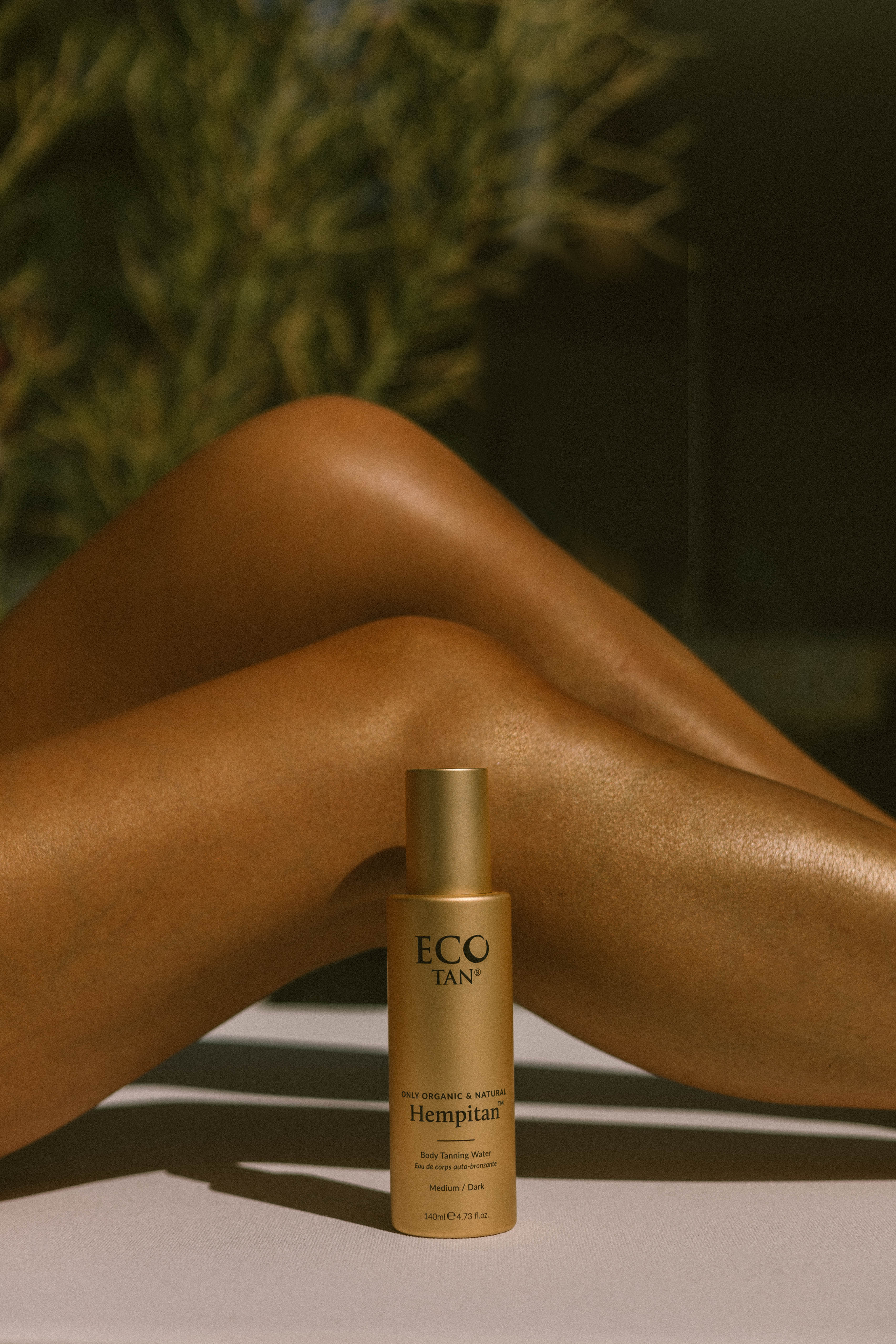 Eco Tan-Hempitan-Sun Care-Hempitan_ET_Charlize_KallyLegs_Portrait3_1-The Detox Market | 