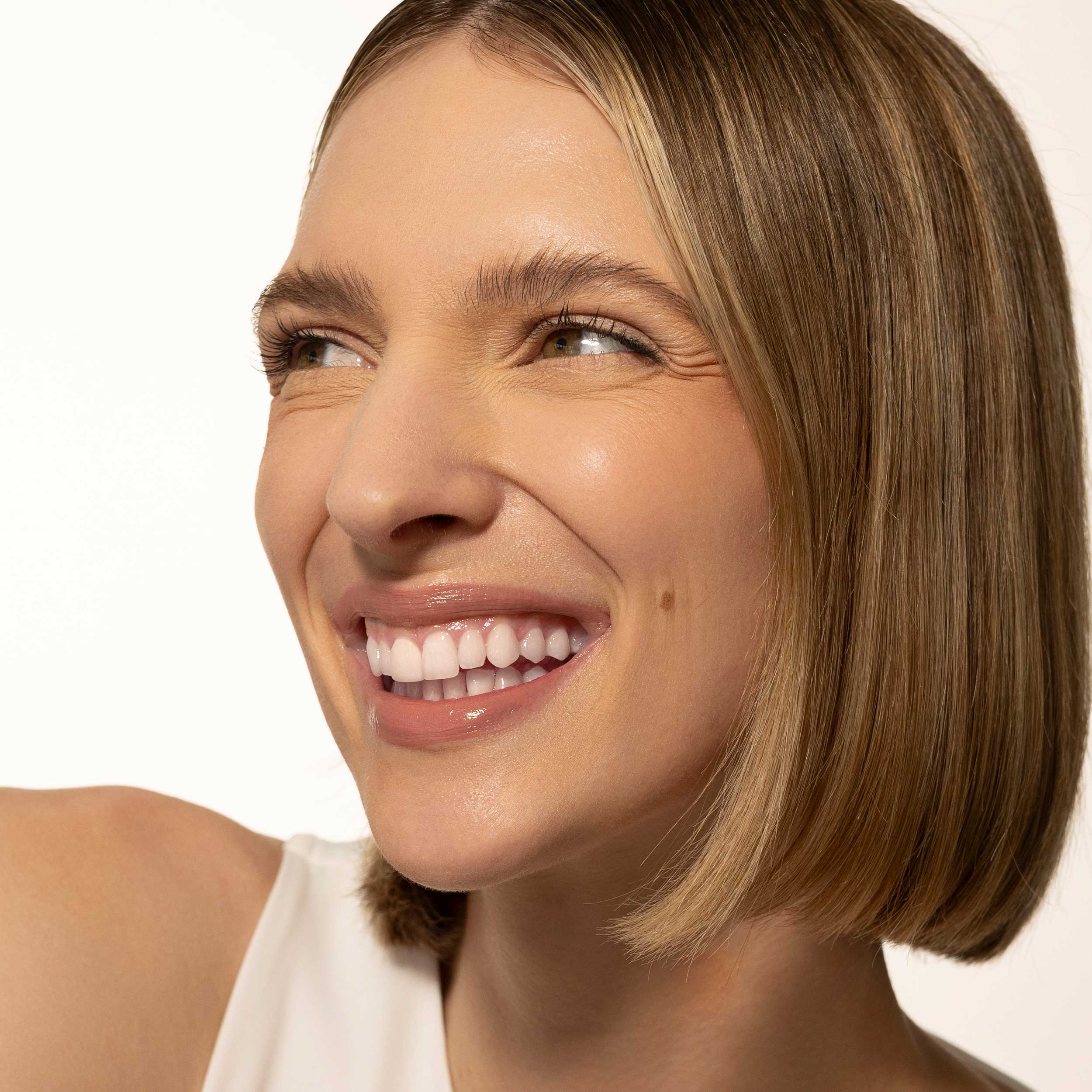 Fitglow Beauty-Lip Color Serum-Makeup-IMAGE_03_LipColourSerum_HALO_850015329272-The Detox Market | Halo - Soft Brown Nude