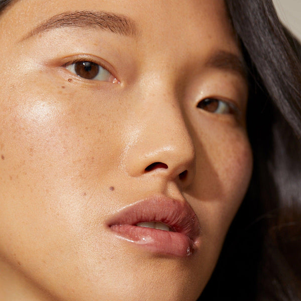 Lip Gloss - Makeup - Minori - MINORI_LIPGLOSS_COZY_01_HR - The Detox Market | Cozy - Warm Nude