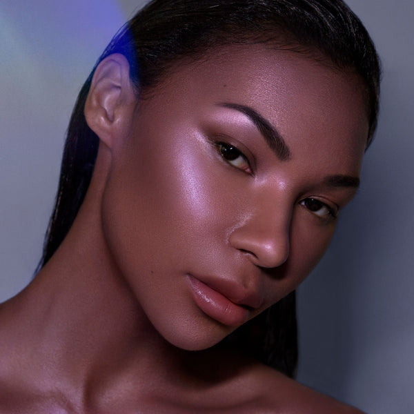 Rituel de Fille-Creature Of Light Full-Face Serum Illuminator-Makeup-RitueldeFille-CreatureofLight-MoonlitCreature51-1-Model-2048px-The Detox Market | Moonlit Creature