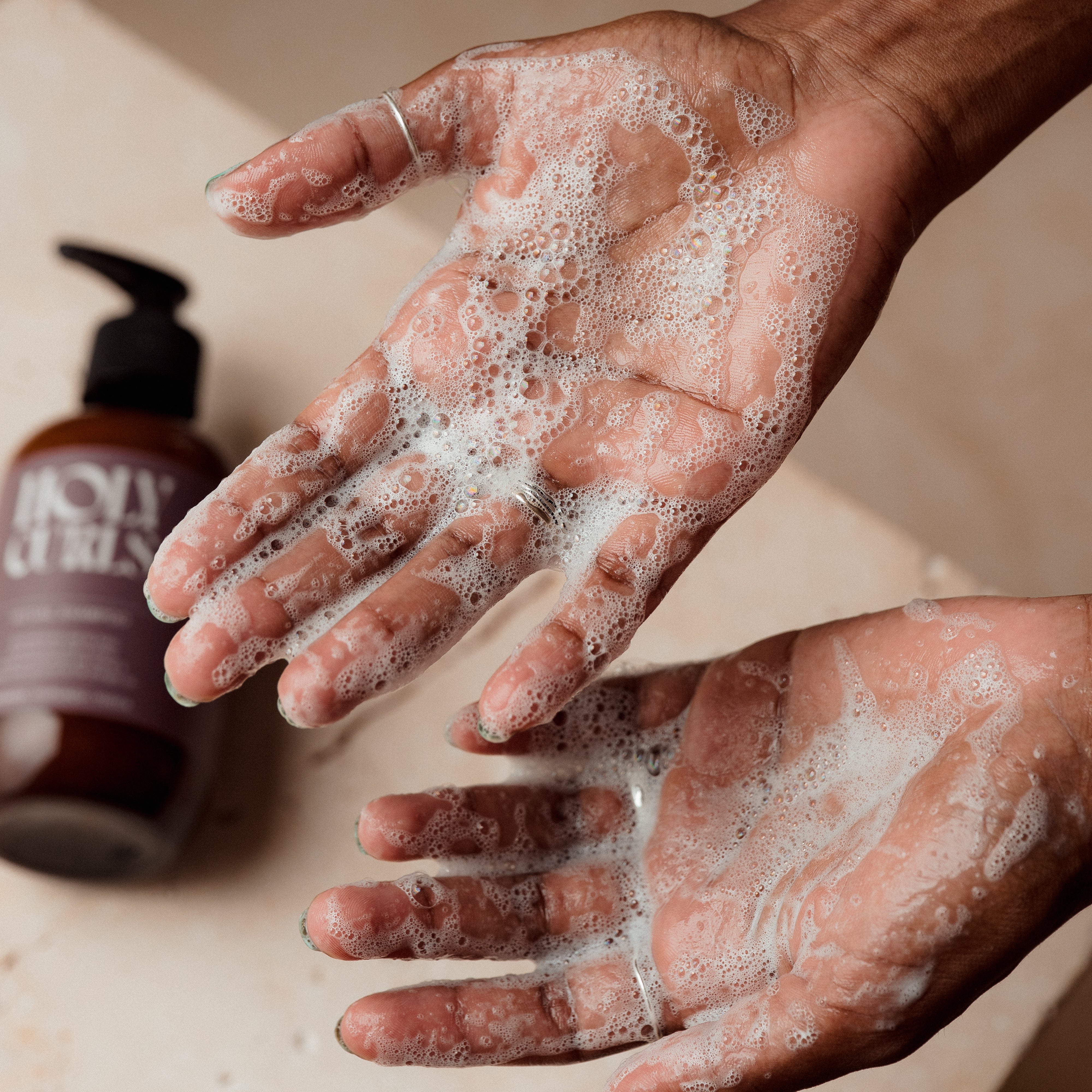 Holy Curls-Ritual Shampoo-Hair-Shampoo-2-The Detox Market | 