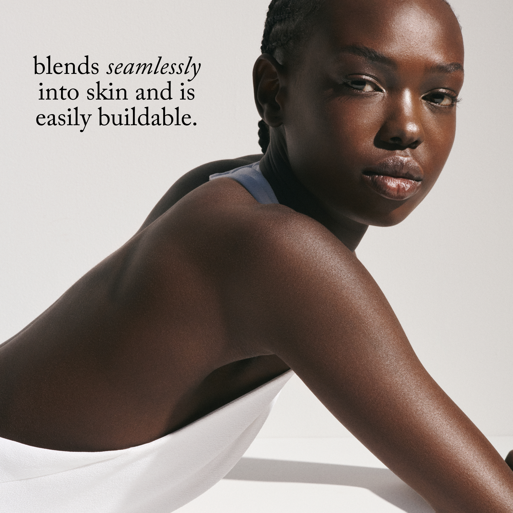 Goop-Glow Skin Highlighter Stick-Makeup-highlighterstick_imgCarousel_benefitstatement2-The Detox Market | Always