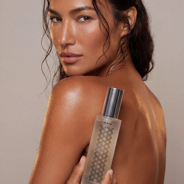 Kaia Naturals-The Body Refresh Body & Hair Deodorizing Mist - Crisp Linen-Body-the-body-refresh_model-lifestyle-hero_01_4ef03f90-9608-4de1-952c-014b8ce79b60-The Detox Market | 