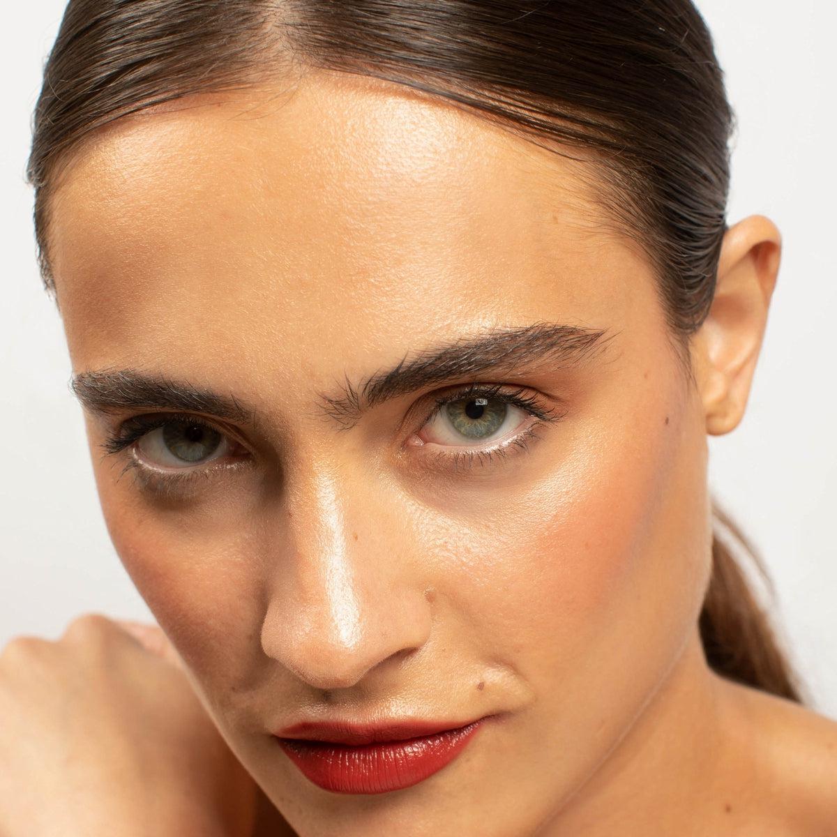 Almond Brow Pencil - Makeup - Ere Perez - ere-perez-charlotte-look-3-03 - The Detox Market | 